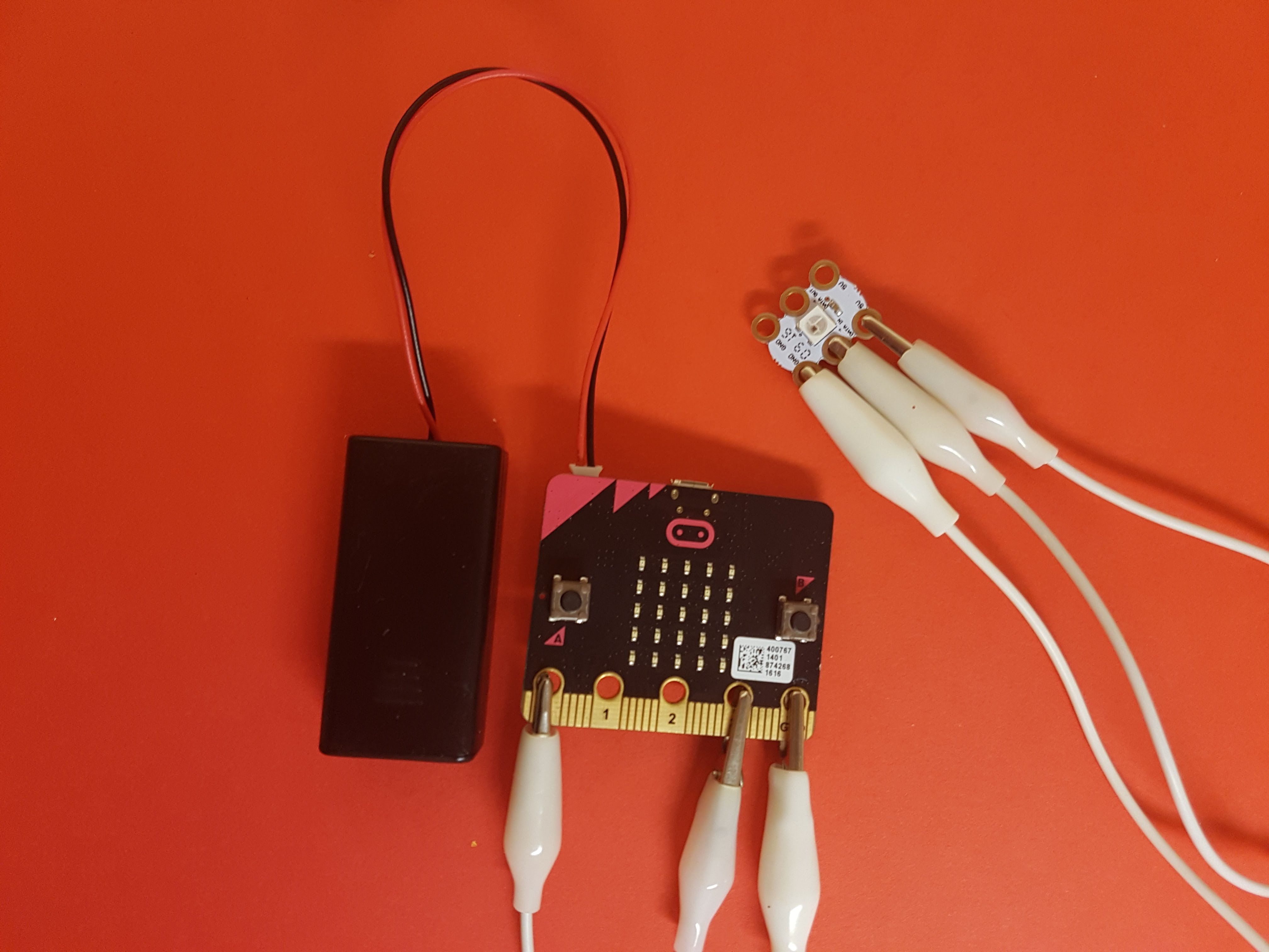 glowbug_connection_to_microbit