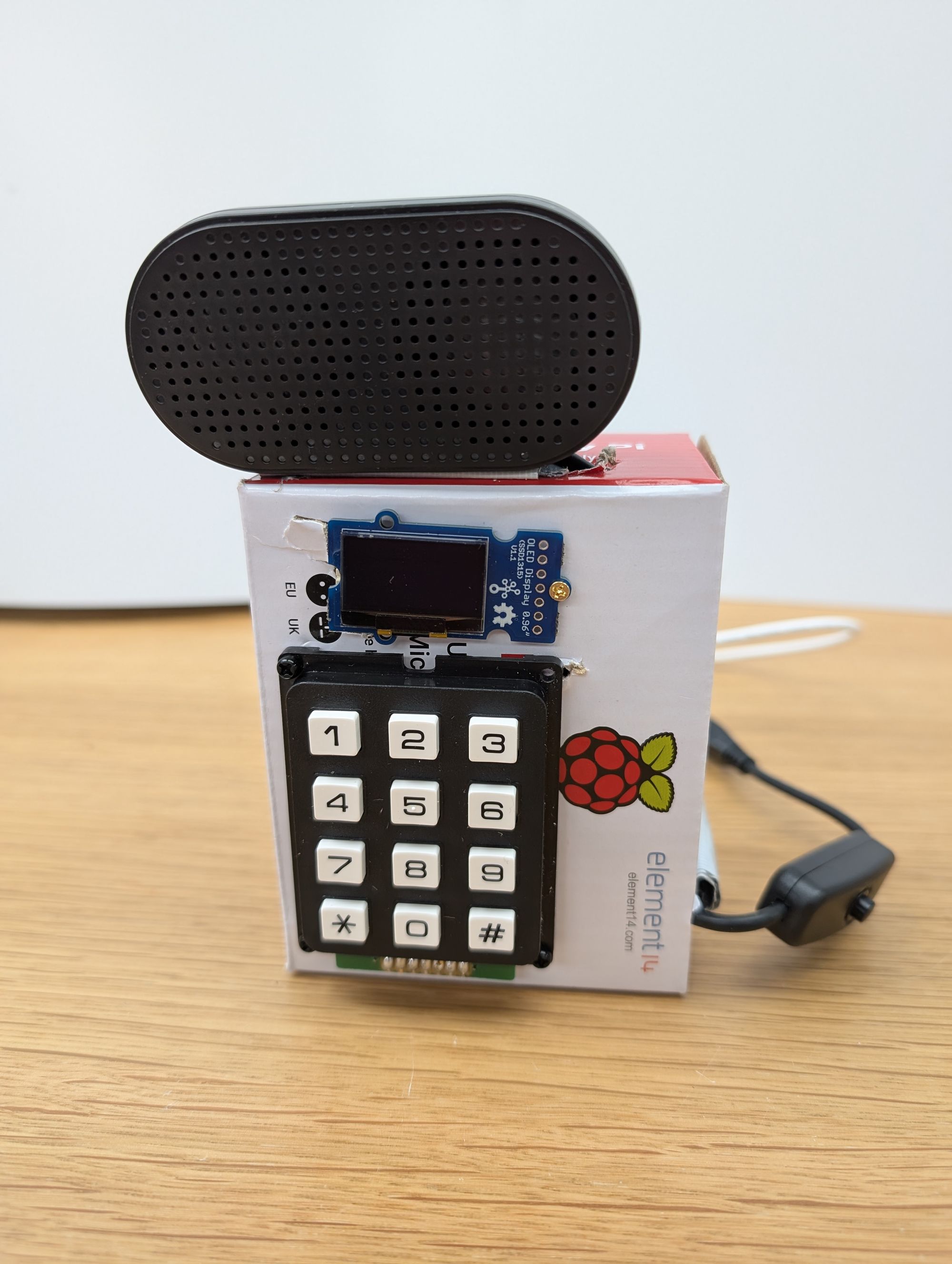 element14 presents: cafe announcer